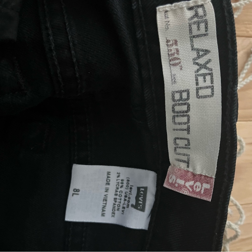 Levi’s 550 Relaxed Boot Cut Jeans - Picture 4 of 8